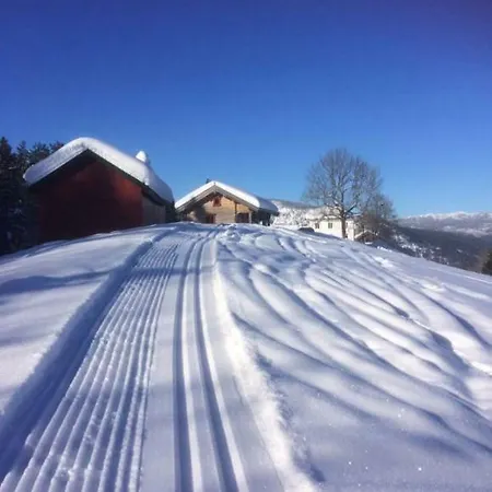 Lantgård Tjonnas Farm *